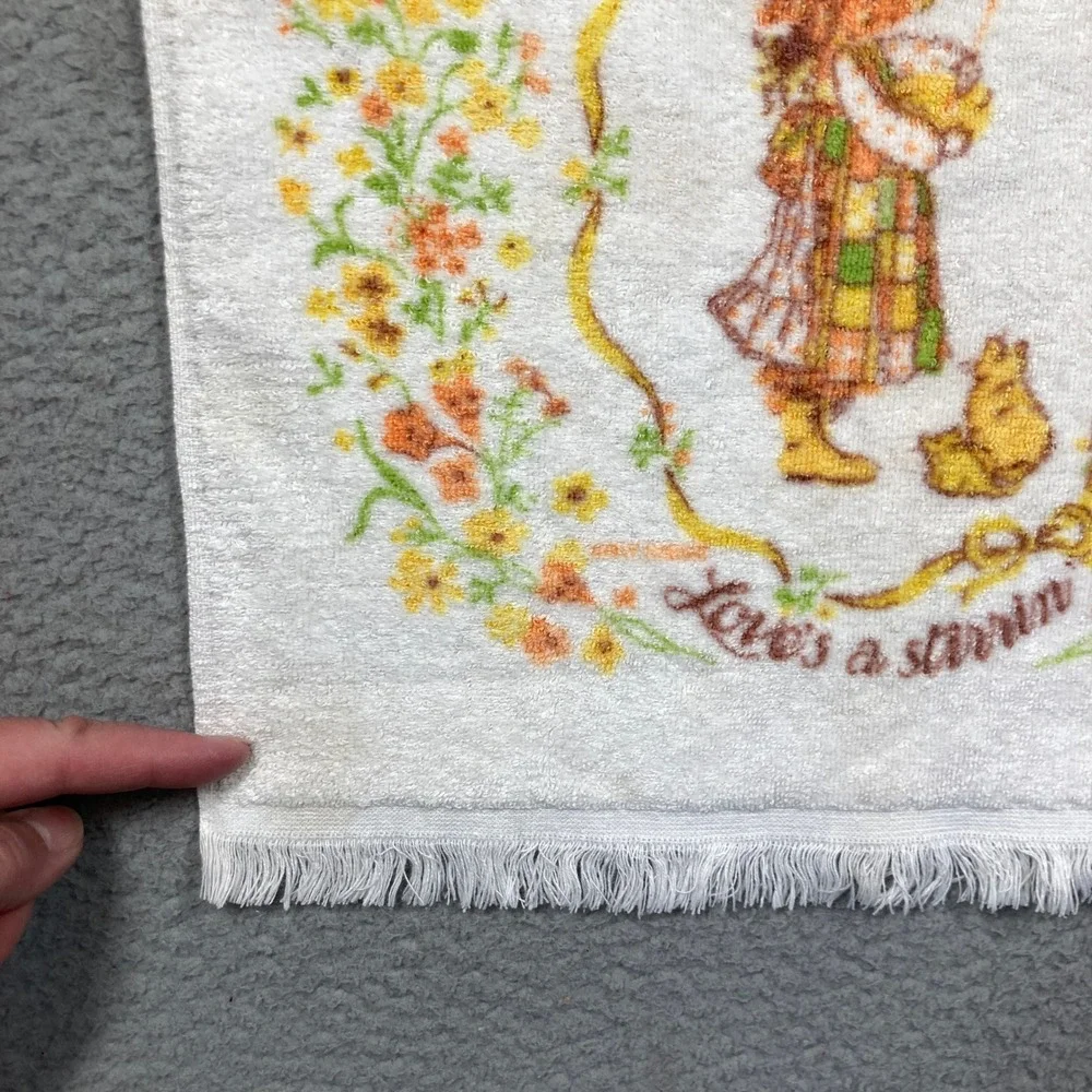 Vintage 70s Holly Hobbie Bath Hand Towel White Fringed Floral Cotton Cannon